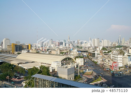タイ王国フワランポーン駅(バンコク中央駅)とその周辺環境 タイ王国フワランポーン駅(バンコク中央駅)とその周辺環境 48575110