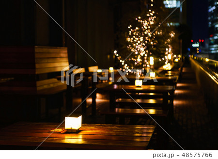 [東京都] 夜のテラス席 48575766