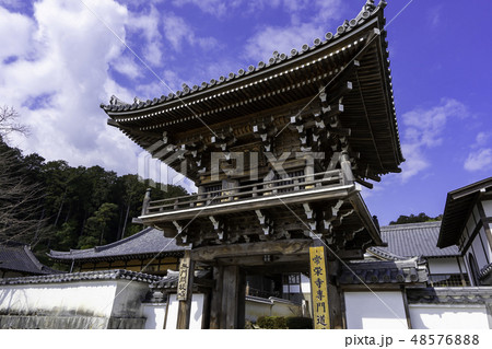 山口　常栄寺　雪舟庭　鐘楼門 48576888