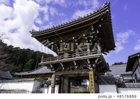 山口　常栄寺　雪舟庭　鐘楼門 48576889