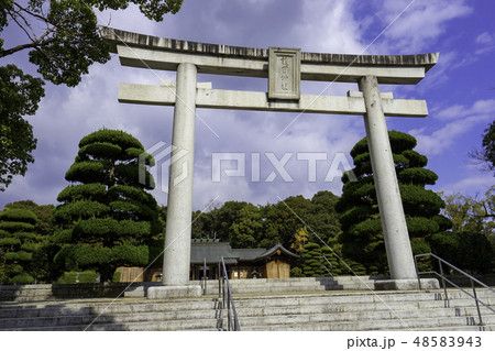 山口　山口県護国神社　鳥居　拝殿 48583943