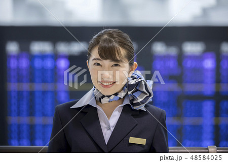 CA　キャビンアテンダント　空港スタッフ 48584025