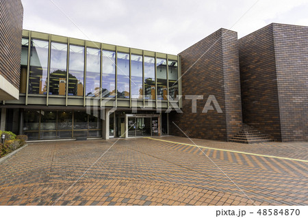 山口　亀山公園　山口県立山口図書館 48584870