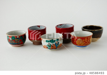 ぐい飲み各種 48586493