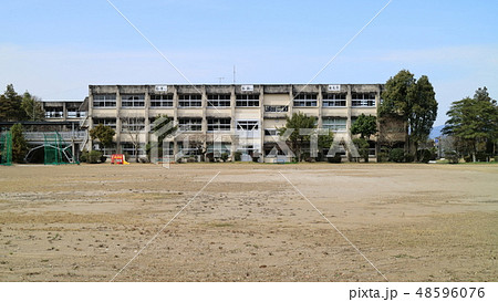 閉校した大口南中学校(現在はe-Gaなんちゅう) 閉校した大口南中学校(現在はe-Gaなんちゅう) 48596076
