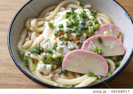 半熟玉子うどん 48598657