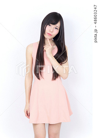 若い女性 ポートレート 若い女性 ポートレート 48603247