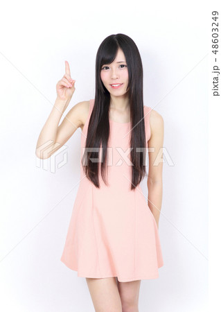 若い女性 ポートレート 若い女性 ポートレート 48603249