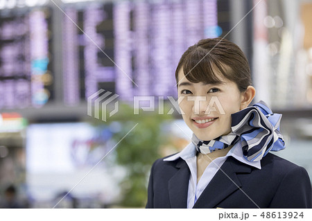 CA キャビンアテンダント 空港スタッフ CA キャビンアテンダント 空港スタッフ 48613924