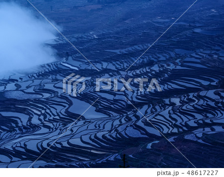 中国雲南省元陽・ 多依樹棚田 / Duoyishu Rice Terraces, Yuanyang 48617227