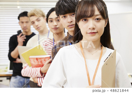 ビジネス クリエイティブ 男女 ビジネス クリエイティブ 男女 48621844