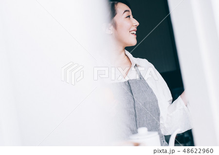 女性 ライフスタイル 料理 女性 ライフスタイル 料理 48622960
