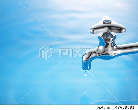 水道-蛇口の水滴 48629091