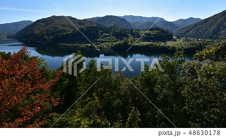 日本の美しい風景 秋 島根県 美郷町 信喜 日本の美しい風景 秋 島根県 美郷町 信喜 48630178