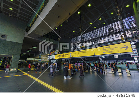 JR京都駅　中央口 48631849