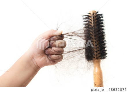 Hair fall in children. 48632075