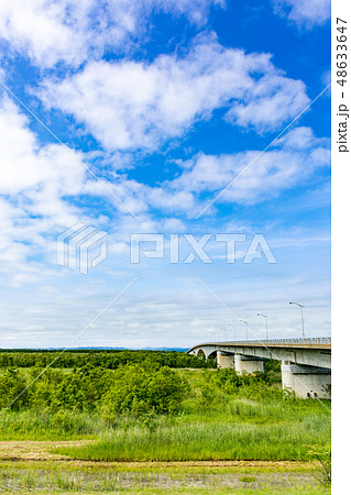 十勝川河口に架かる橋 48633647