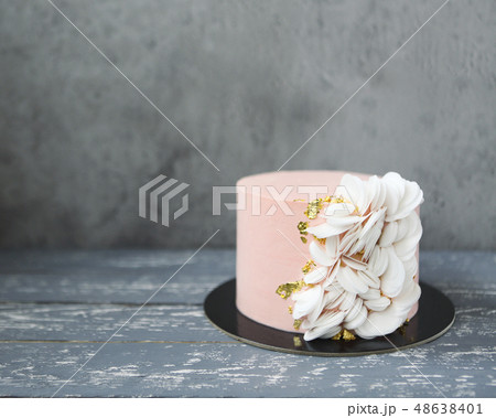 Pink wedding cake with wafer paper and gold decor Pink wedding cake with wafer paper and gold decor 48638401