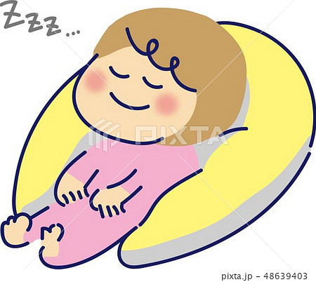 赤ちゃん　授乳クッション　眠る 48639403