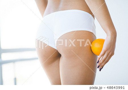 Closeup Of Beautiful Slim Woman Body With Sexy - Stock Photo [48643991]  - PIXTA