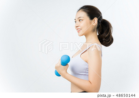 女性　スポーツウェア 48650144