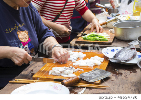 料理人 コック 調理 48654730