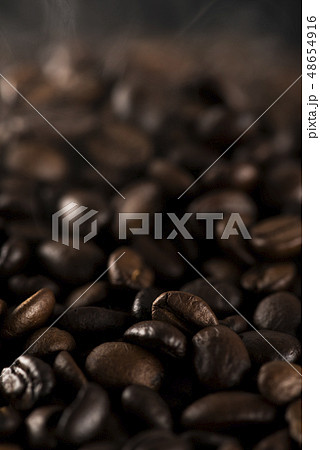 コーヒー豆 焙煎 コーヒー豆 焙煎 48654916