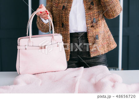 woman wardrobe style elegance outfit bag accessory 48656720