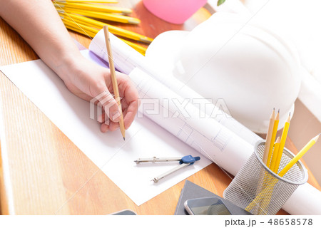 Construction plans and tools 48658578