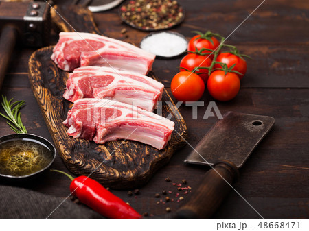 Fresh raw butchers lamb beef cutlets Fresh raw butchers lamb beef cutlets 48668471