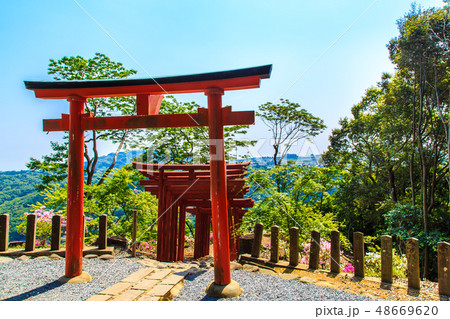 新緑の祐徳稲荷神社 【佐賀県鹿島市】 新緑の祐徳稲荷神社 【佐賀県鹿島市】 48669620