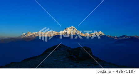 Peak of Nepal Annapurna Range at sunrise Peak of Nepal Annapurna Range at sunrise 48671187