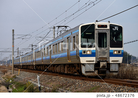 宇野線を走る213系普通6両 宇野線を走る213系普通6両 48672376