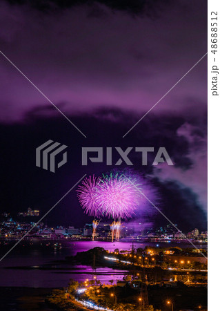 （長野県）諏訪湖祭湖上花火大会 48688512