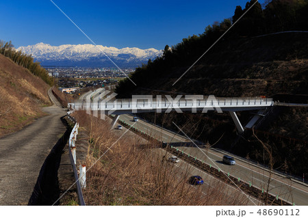 富山_立山連峰と北陸自動車道 富山_立山連峰と北陸自動車道 48690112