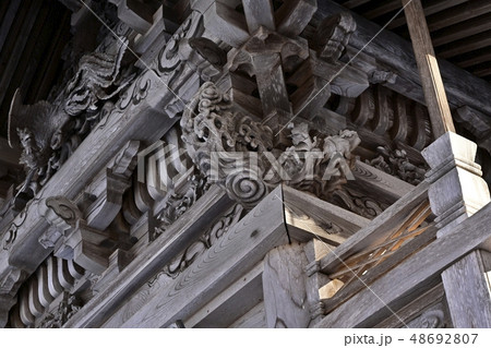 山形宮内熊野大社の本殿裏 48692807