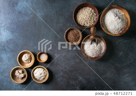Variety of flour and grains 48712271