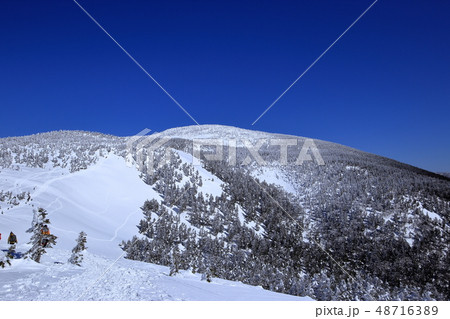 厳冬期の西吾妻山 ( 2月 / 吾妻連峰 ) 48716389