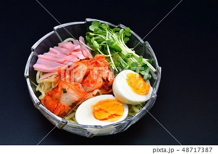 夏の味覚　冷麺 48717387