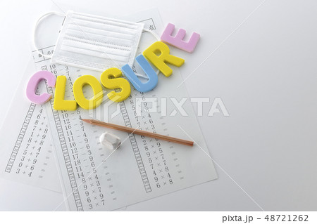 学級閉鎖 48721262