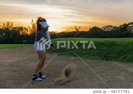 Healthy Sport. Asian Sporty woman golfer 48727791