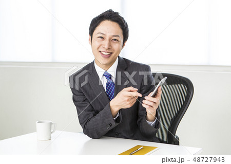 ビジネスイメージ 48727943