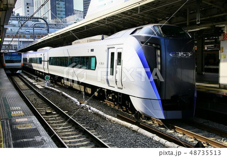 中央線・新型特急 E353系・スーパーあずさ 新宿駅 中央線・新型特急 E353系・スーパーあずさ 新宿駅 48735513