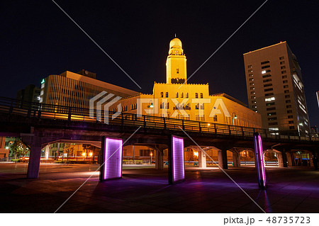 横浜三搭 (クイーン) 象の鼻パーク 都市夜景 横浜 横浜三搭 (クイーン) 象の鼻パーク 都市夜景 横浜 48735723