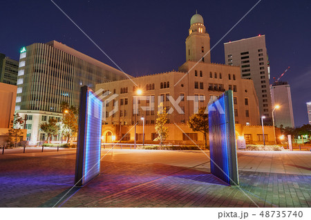 横浜三搭　（クイーン）　象の鼻パーク　都市夜景　横浜 48735740