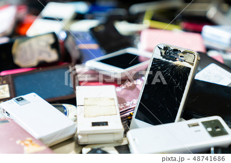 都市鉱山　小型家電リサイクル法　携帯電話　スマホ　ガラケー　中古スマホ　ジャンク 48741686