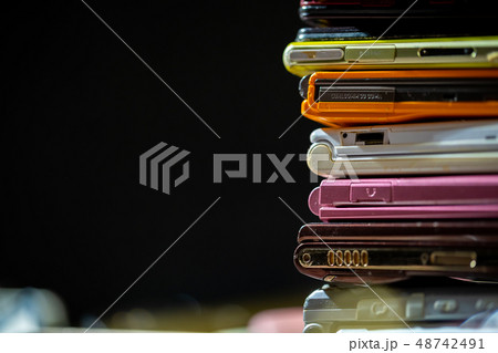 都市鉱山　小型家電リサイクル法　携帯電話　スマホ　ガラケー　中古スマホ　ジャンク 48742491