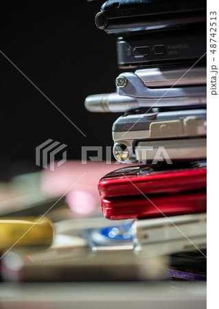 都市鉱山 小型家電リサイクル法 携帯電話 スマホ ガラケー 中古スマホ ジャンク 都市鉱山 小型家電リサイクル法 携帯電話 スマホ ガラケー 中古スマホ ジャンク 48742513