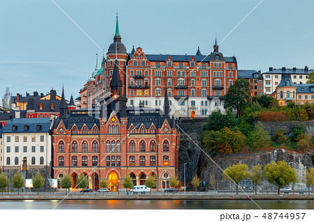Stockholm. Houses on the waterfront. 48744957