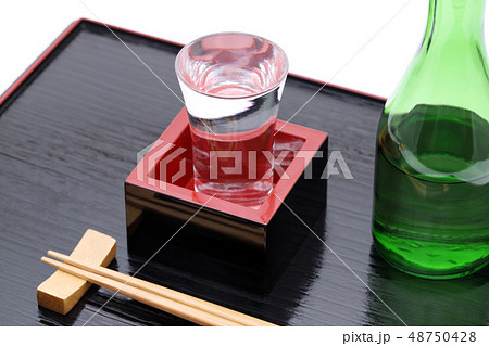 お酒　日本酒 48750428